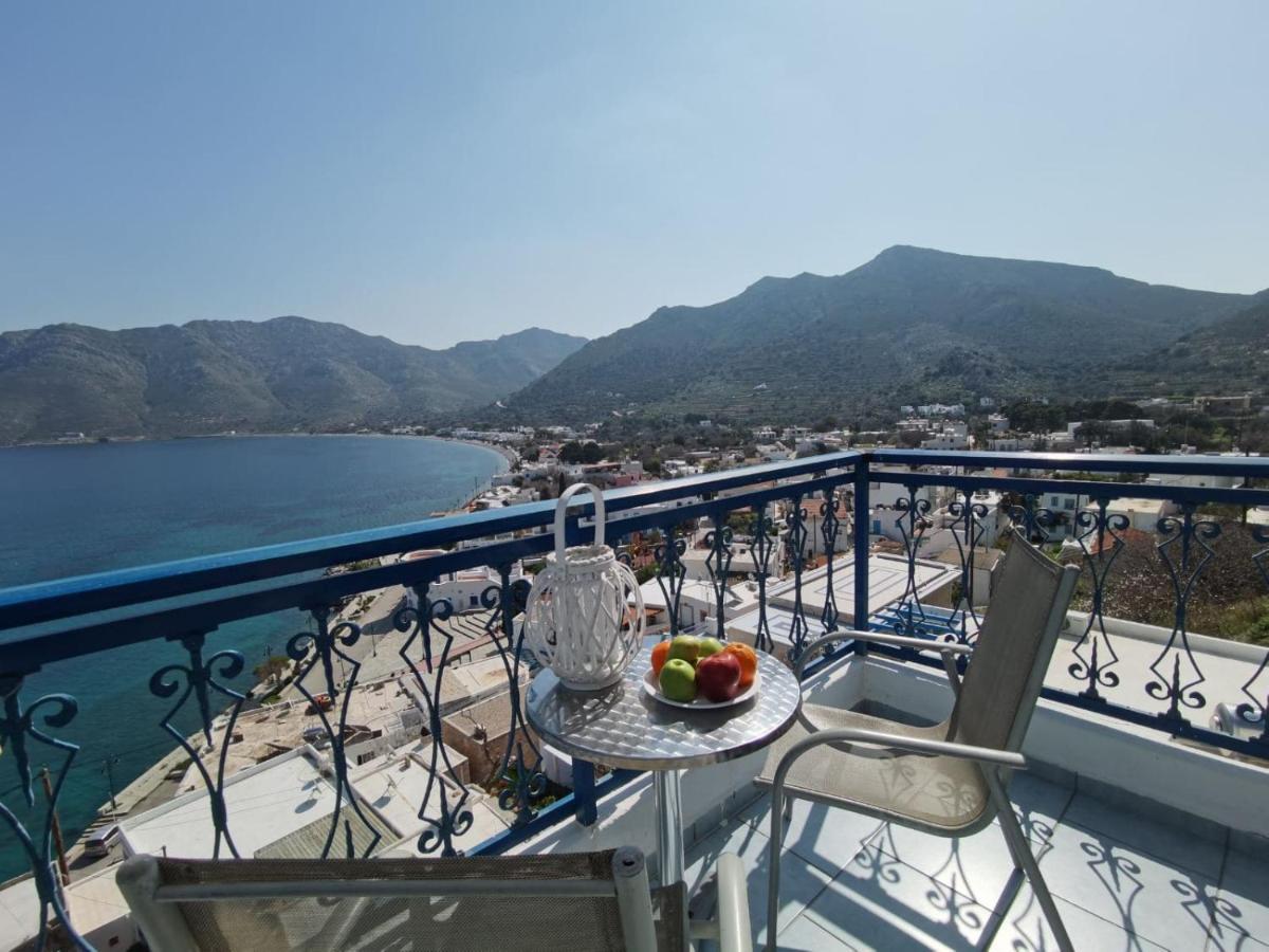 Marinas Studios Livadia  Exterior foto