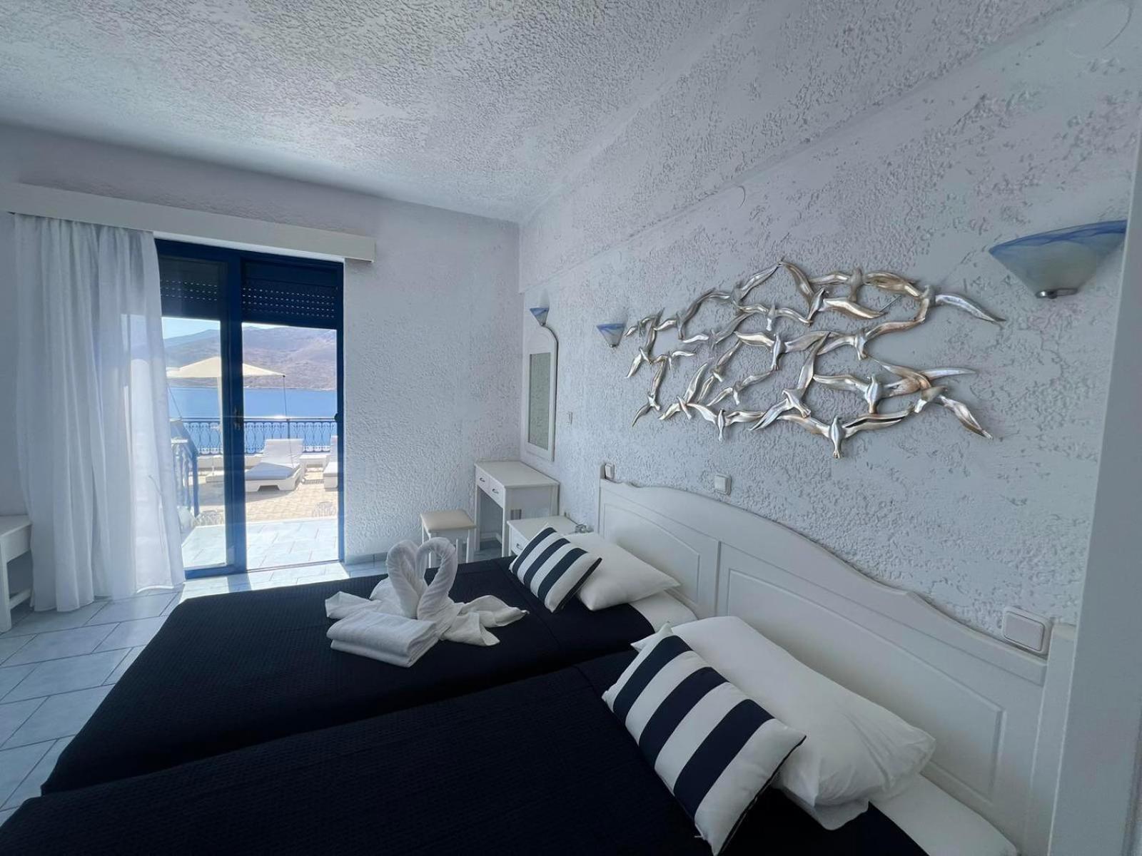 Marinas Studios Livadia  Cameră foto